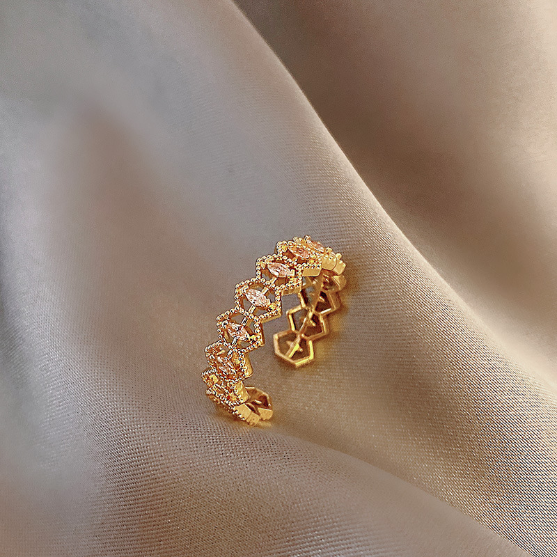 Fashion Female Ring Light Luxury Open Jewelry Ring J170 Gold